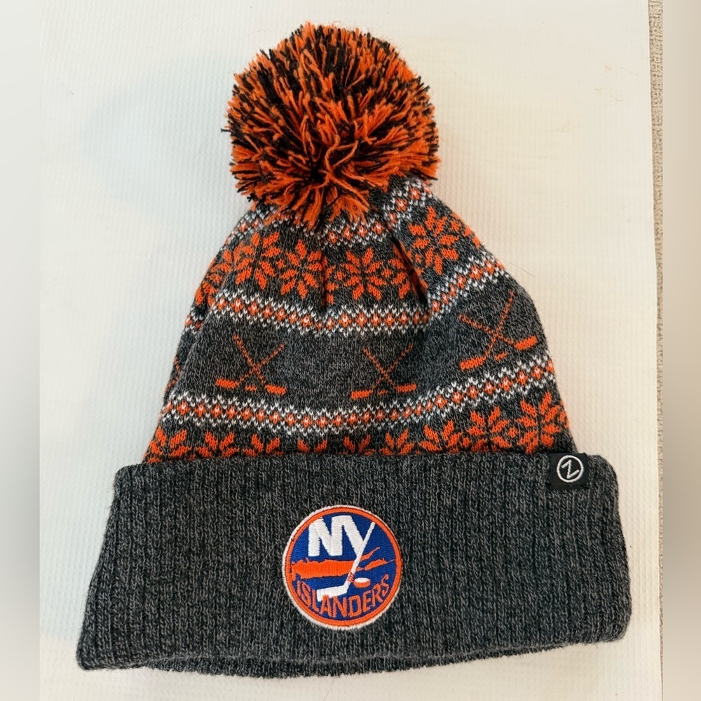 Islander Beanie with Pom-Pom - Orange and Gray